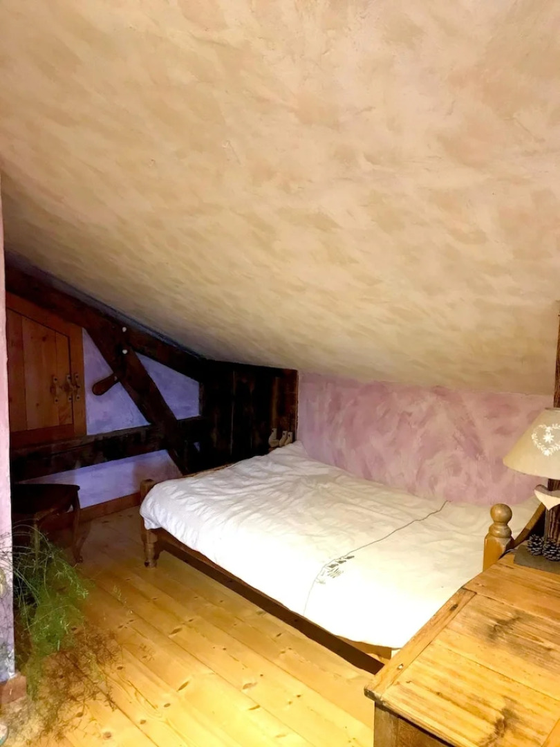 House With 4 Bedrooms in La Forclaz, With Furnished Terrace and Wifi