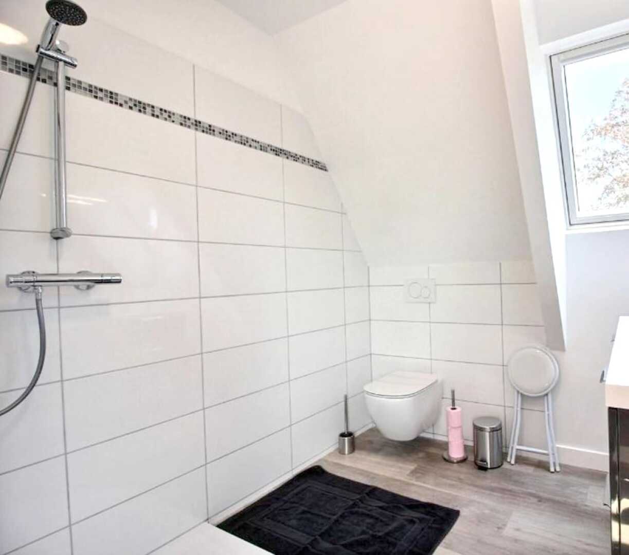 House With 2 Bedrooms In Perros Guirec With Enclosed Garden And Wifi