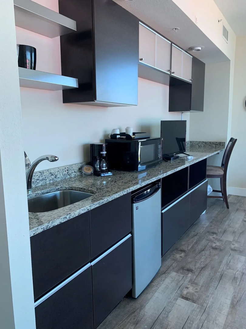 South Beach Biloxi Hotel & Suites