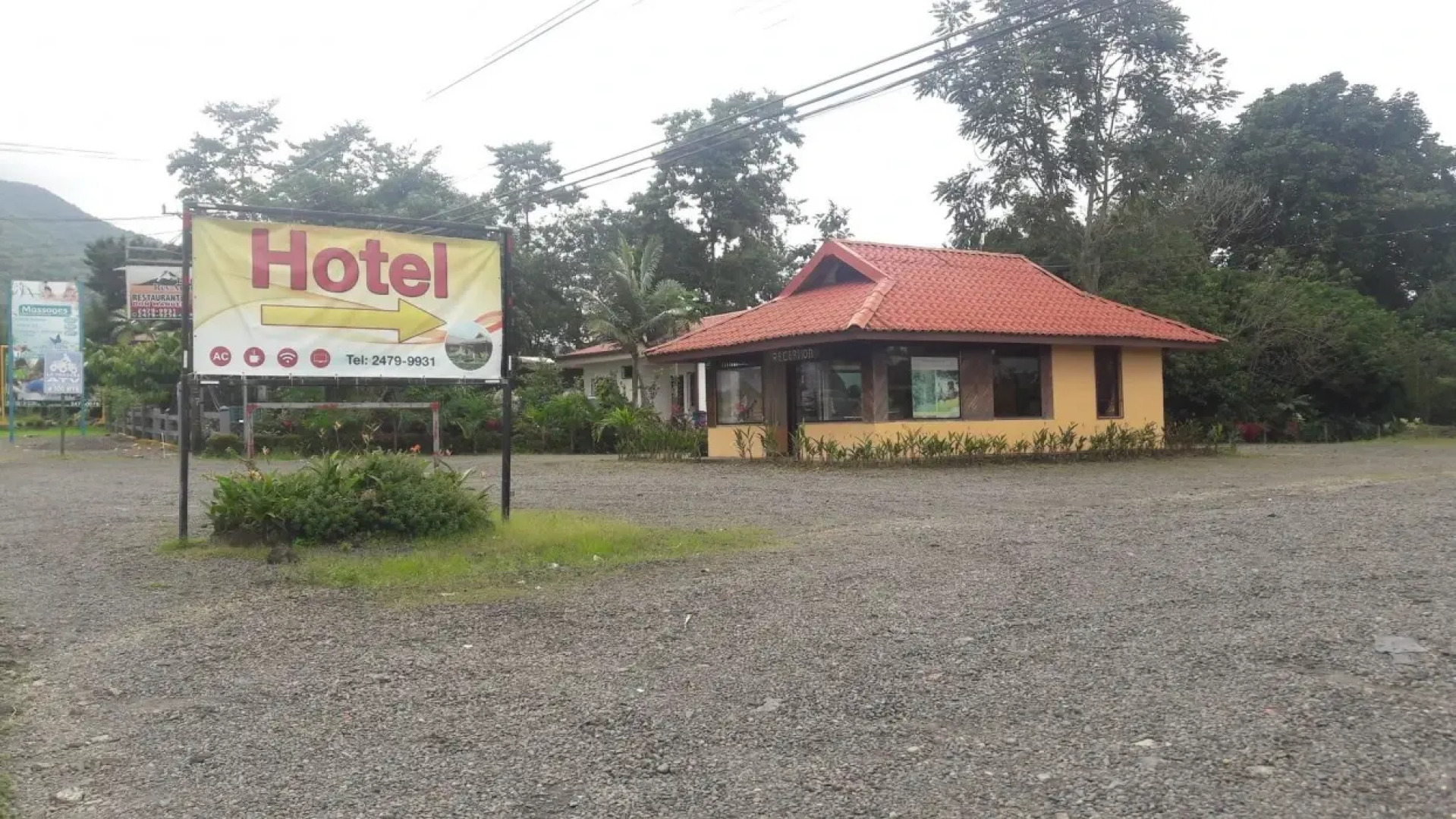 Arenal History Inn
