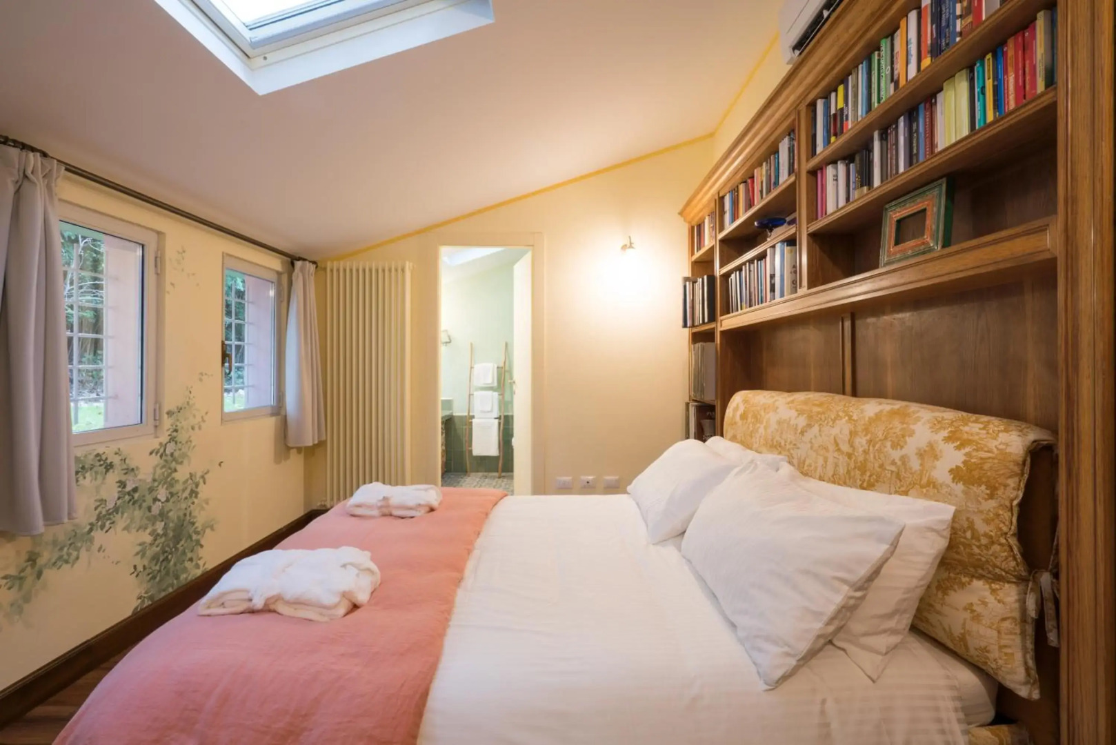 Relais La Foleia - Luxury Villa with private lake