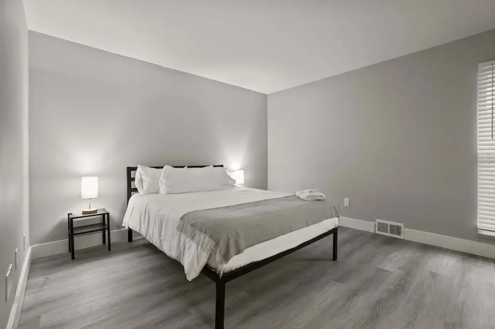 Cozy 2BR 2BA Apartment for the Family