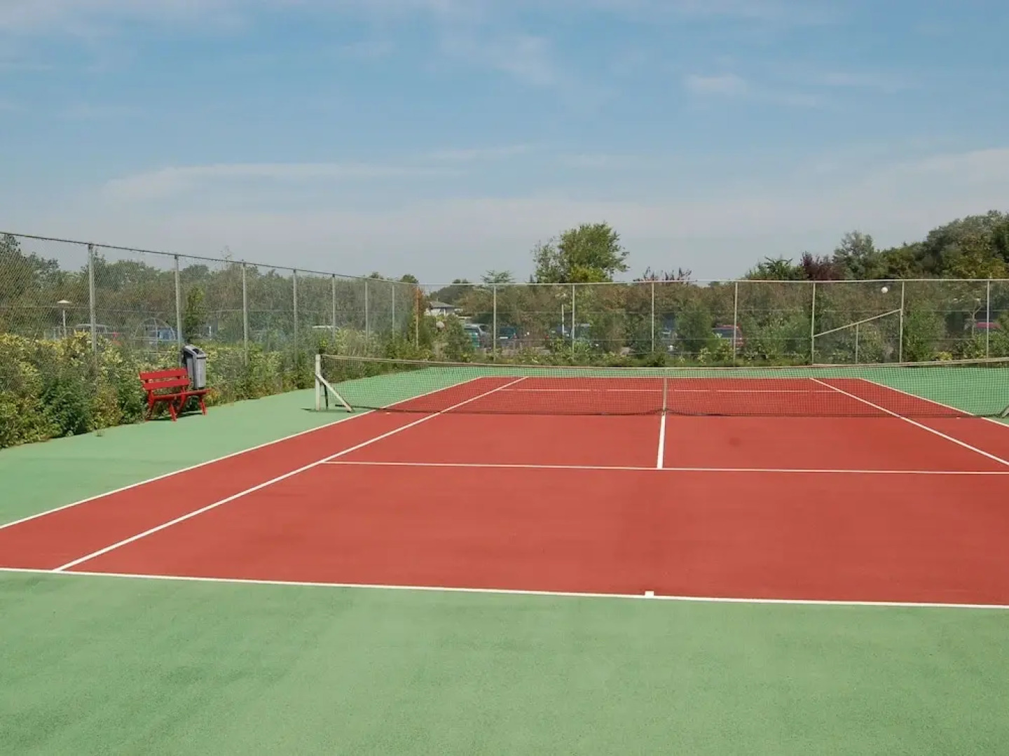 Cosy Holiday Home in Noordwijkerhout near Lake