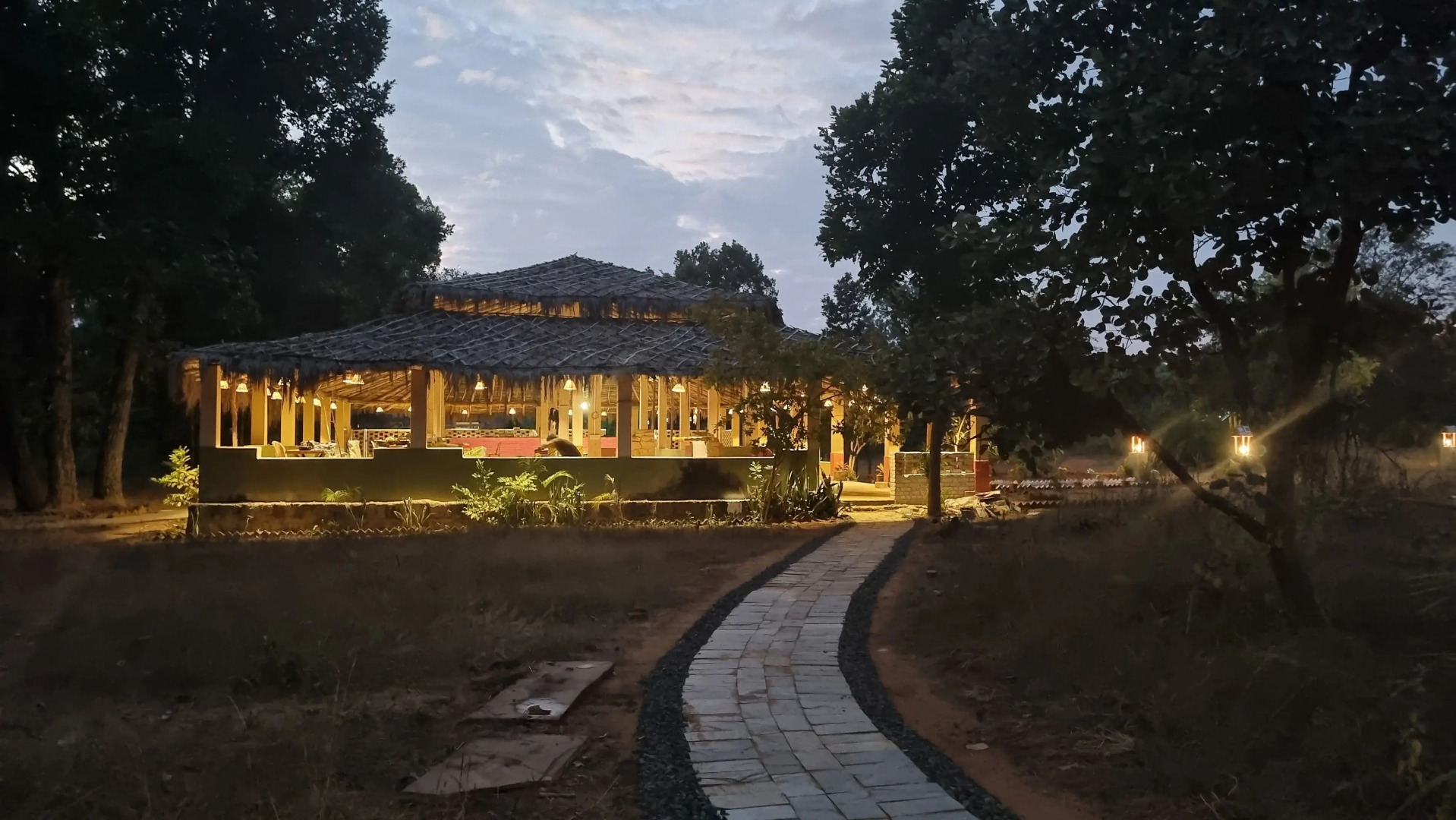 Atulya Kanchi Camp Hotel