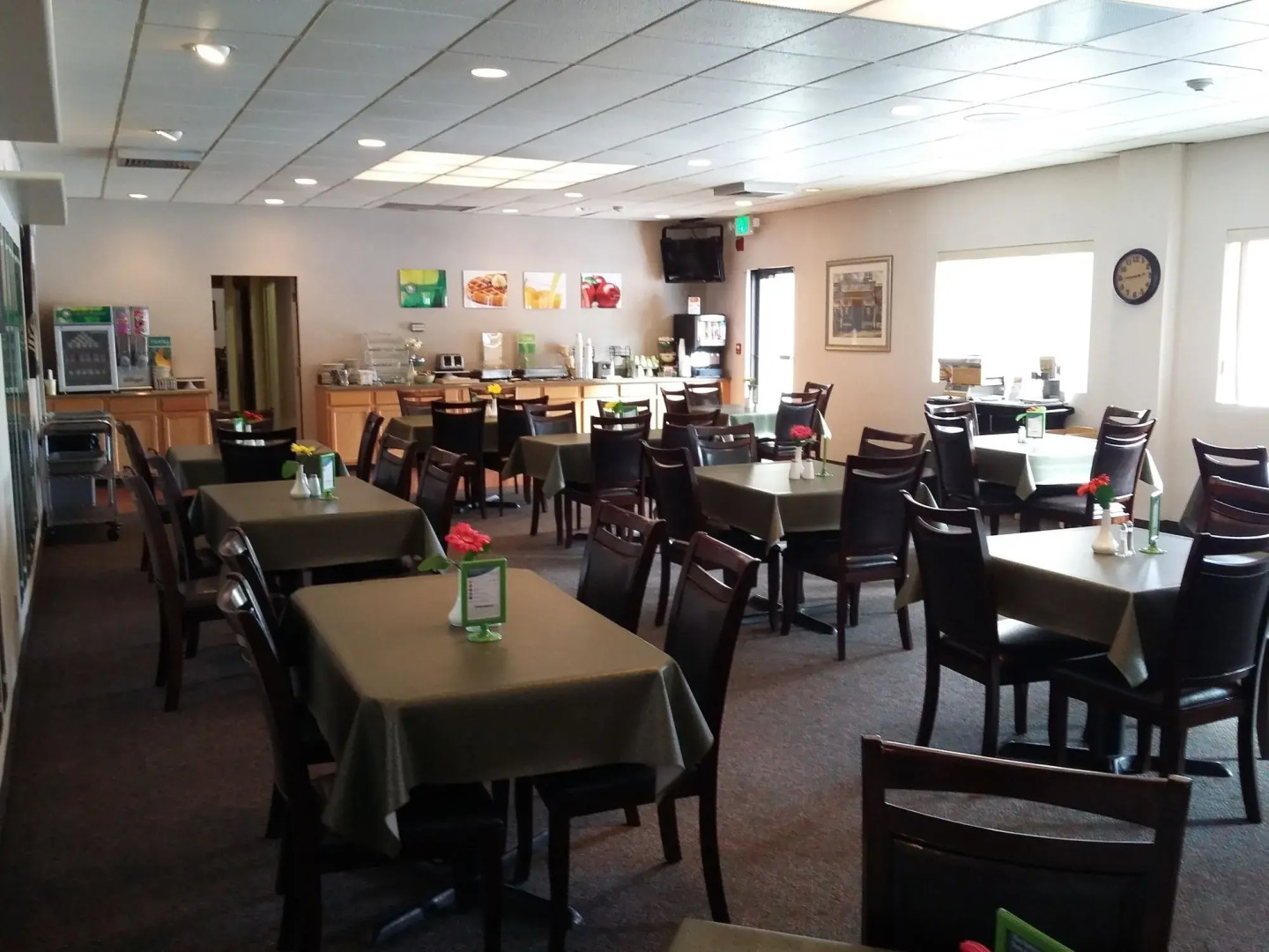 Quality Inn & Suites Escanaba North