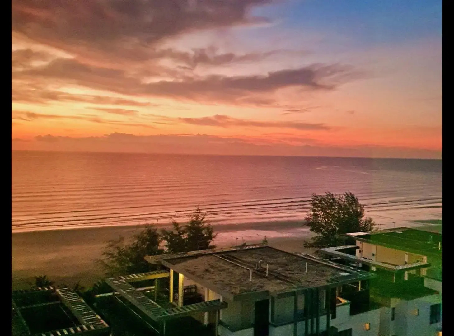 Swiss Garden Resort Residence, studio, sea & pool view, high level unit