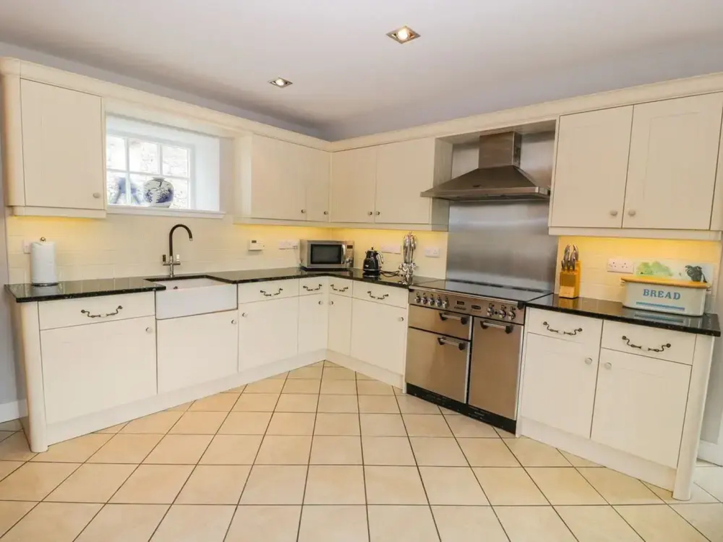 Bracken Holiday Cottage