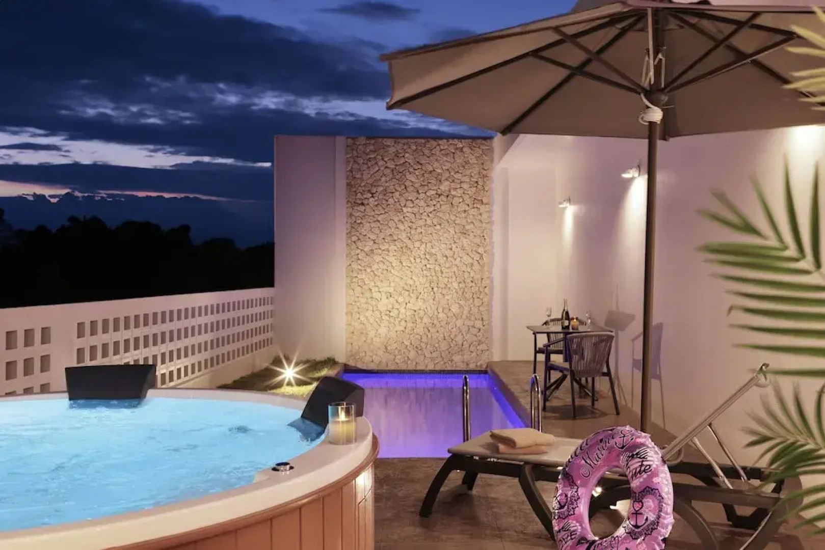 Crystal Villa Bayside