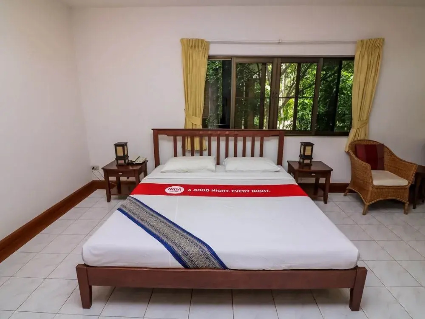 NIDA Rooms Luang Nua 274 Temple