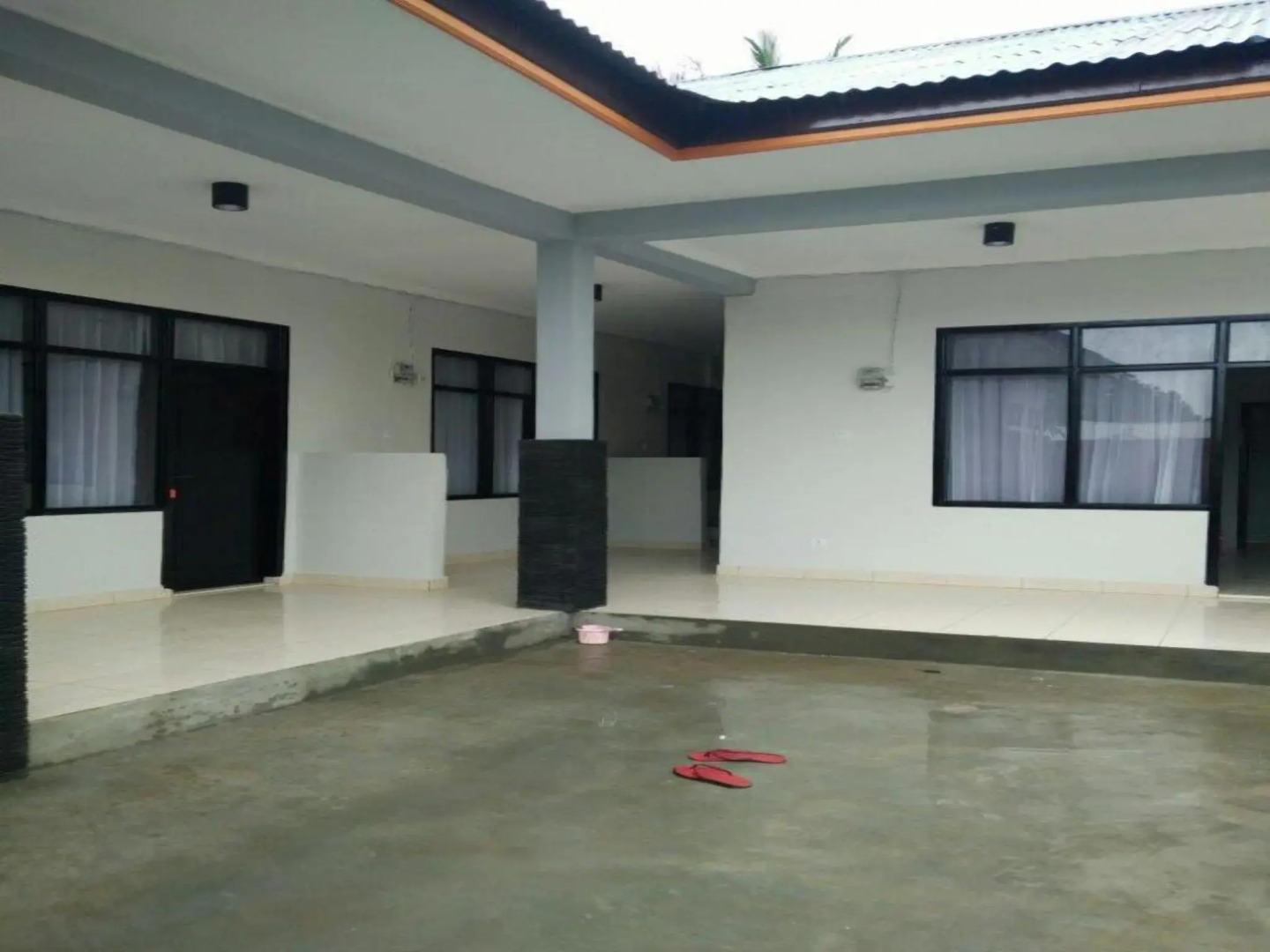 Cahaya Adrian Near Komodo Airport