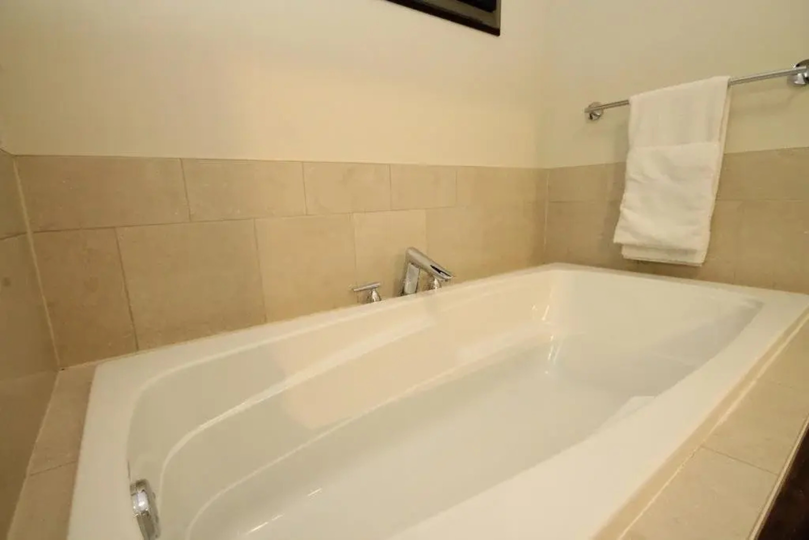 Premiere Suites - St. John's Signal Hill