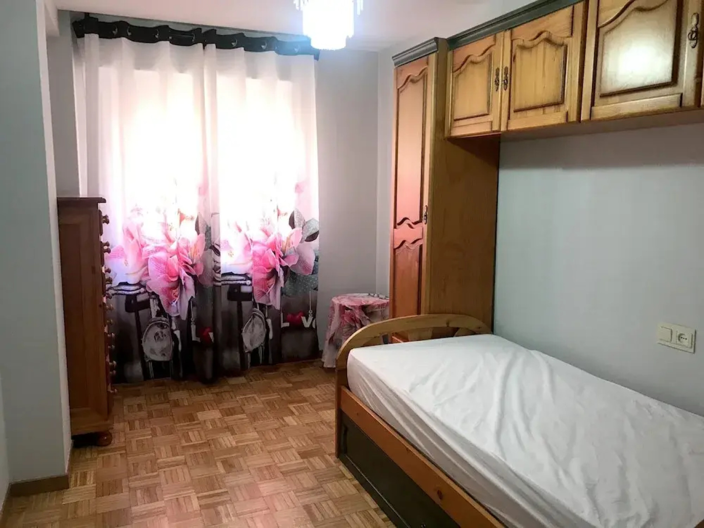 Apartment With 2 Bedrooms in San Andrés del Rabanedo, With Terrace