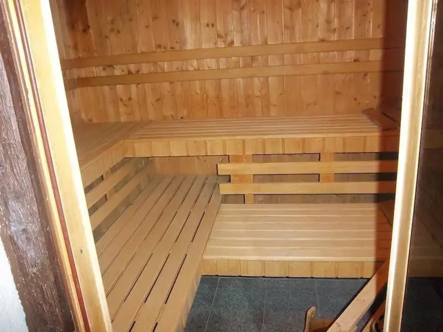 Calvi Gym - Pokoje Gościnne
