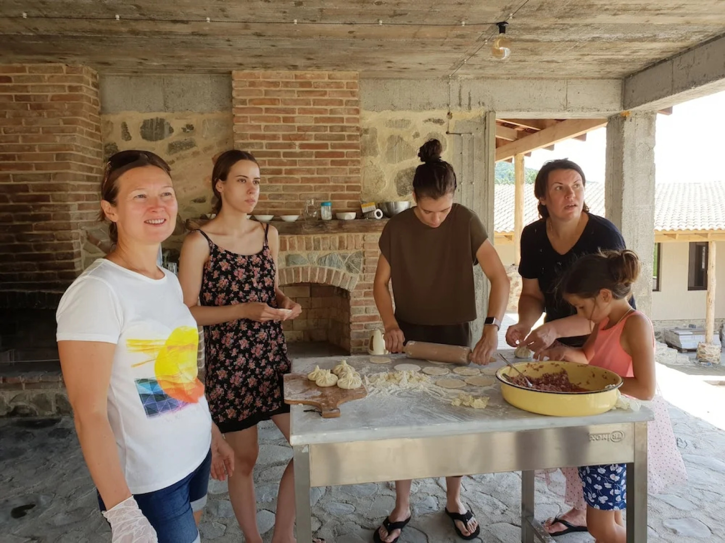 Отел Babaneuris Marani