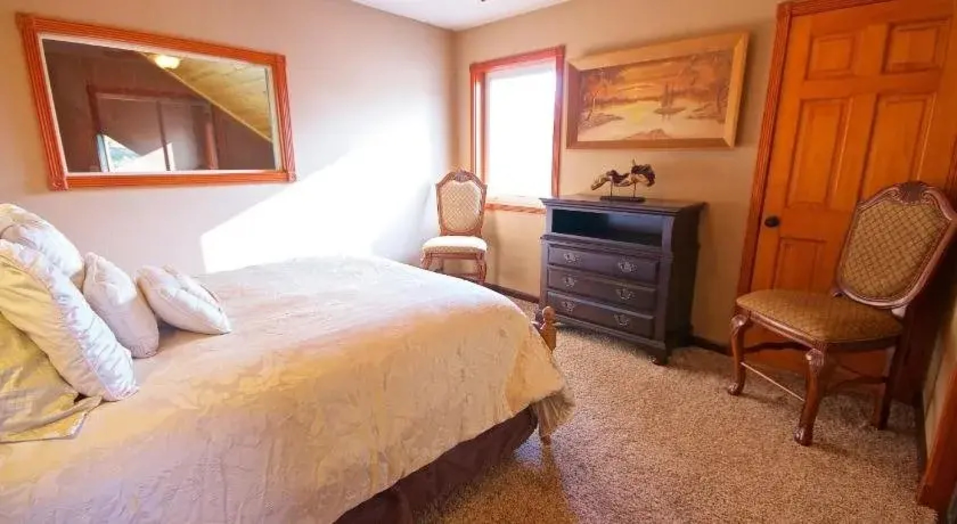 Riverfront Property with Waterfalls near Yosemite and Bass Lake