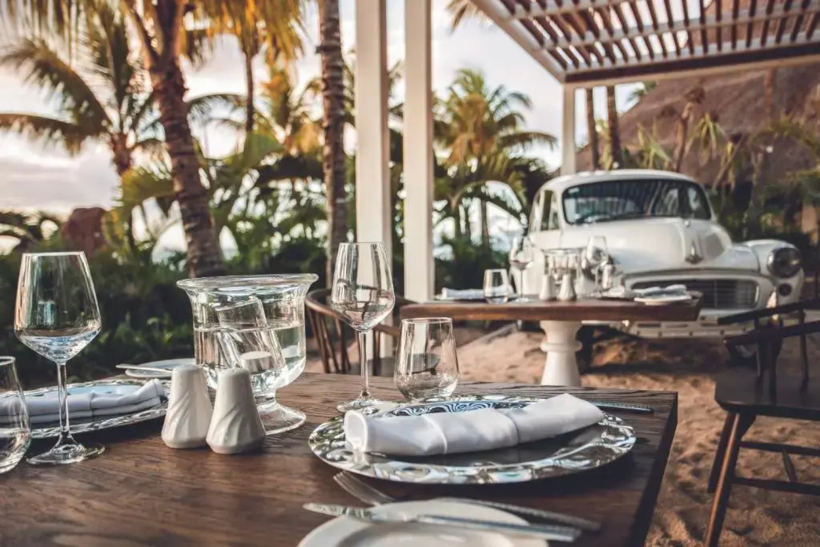 Victoria Beachcomber Resort & Spa - Victoria for 2 - Adults Only