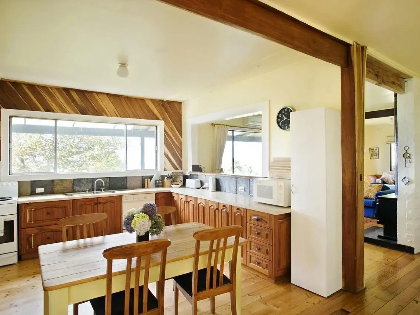 Arlington Holiday House