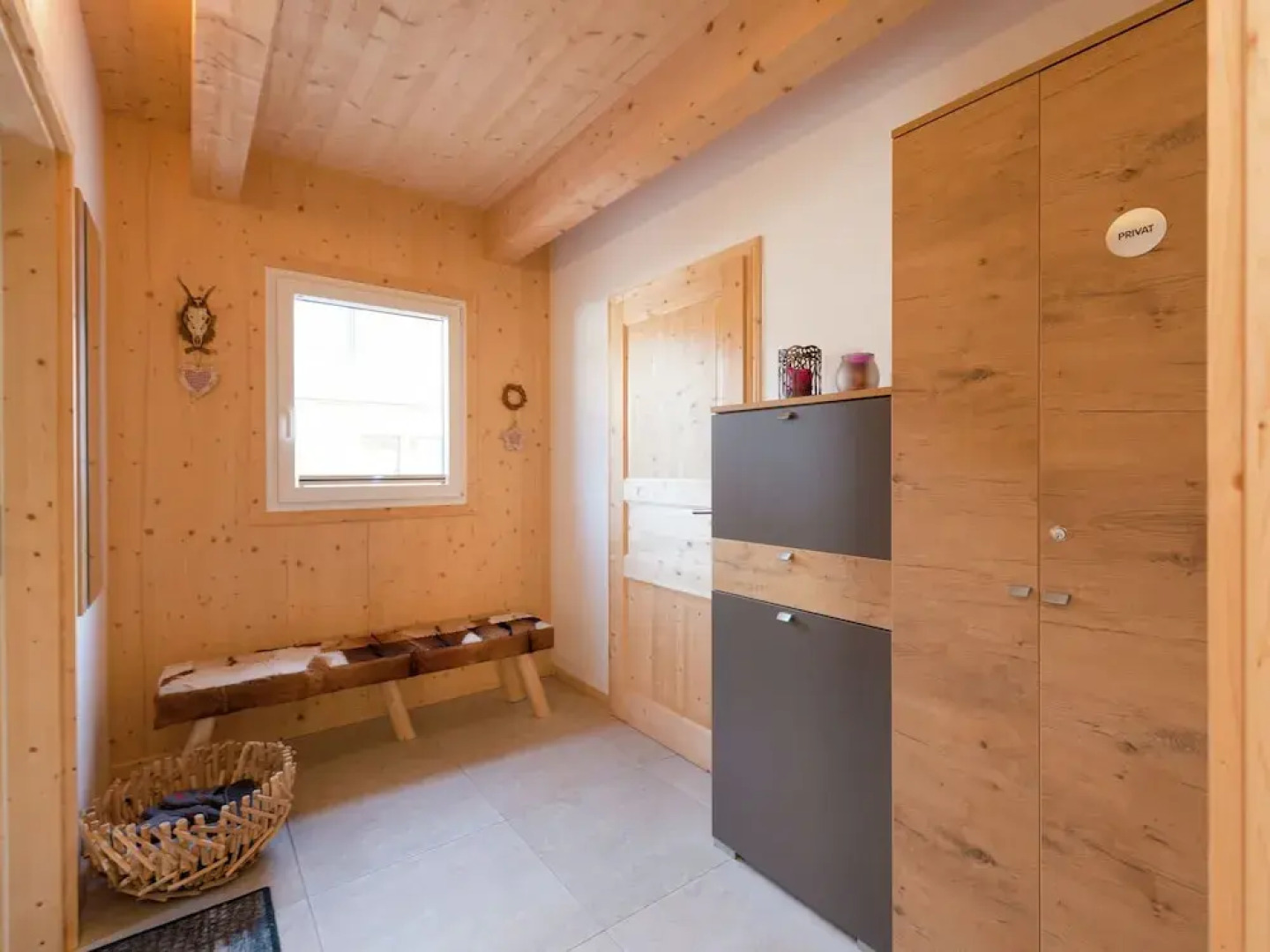 Mountain View Chalet in Hohentauern with Hot Tub & Sauna