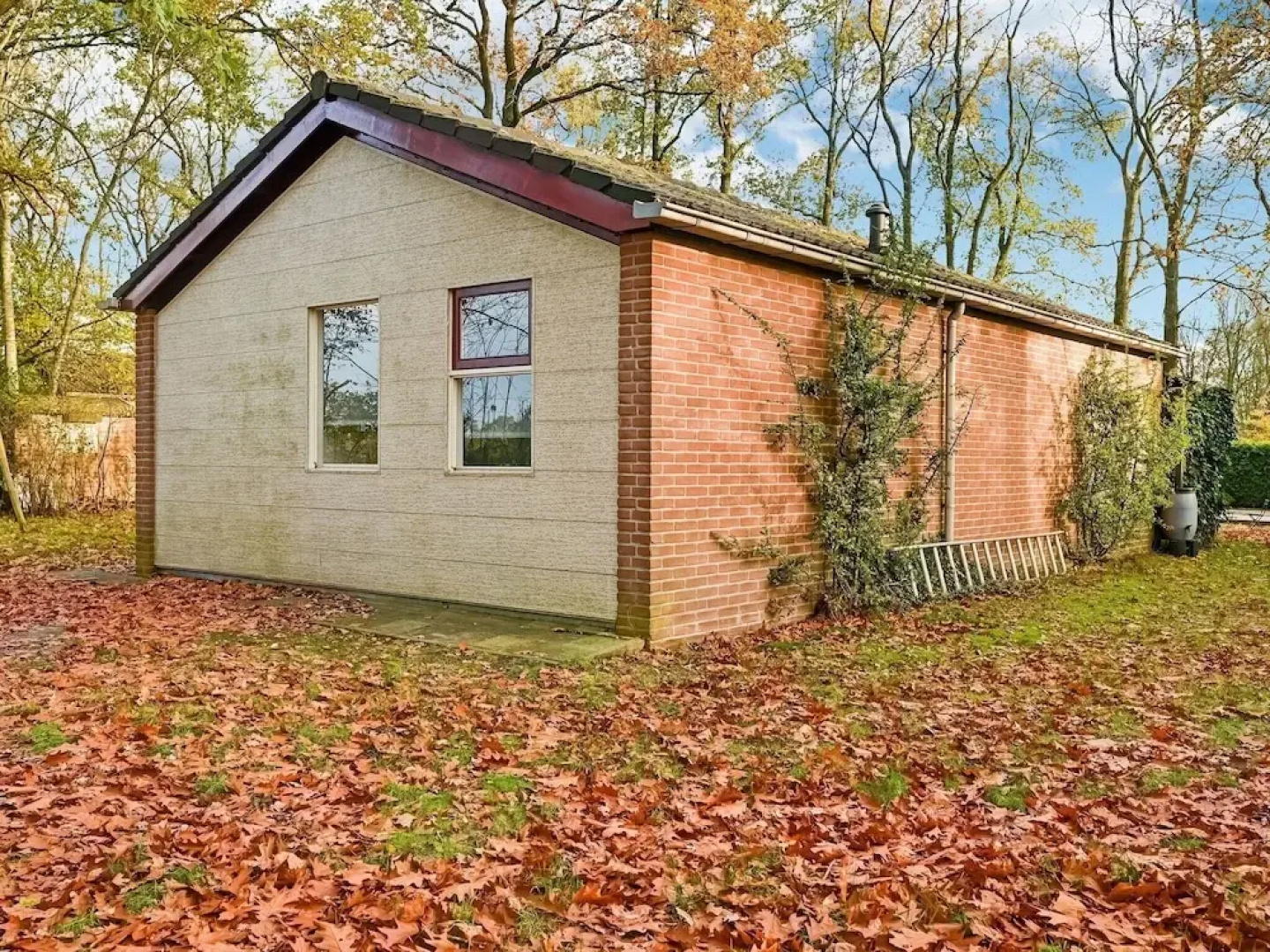 Secluded Holiday Home in Holten near Forest