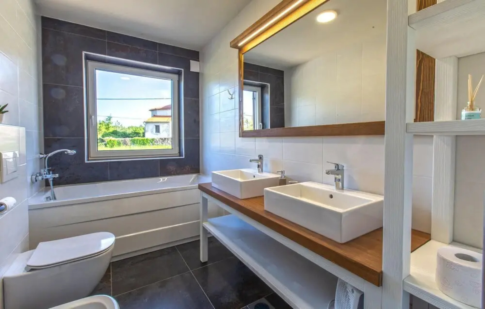 Awesome Home in Gracisce With Outdoor Swimming Pool, Sauna and 6 Bedrooms