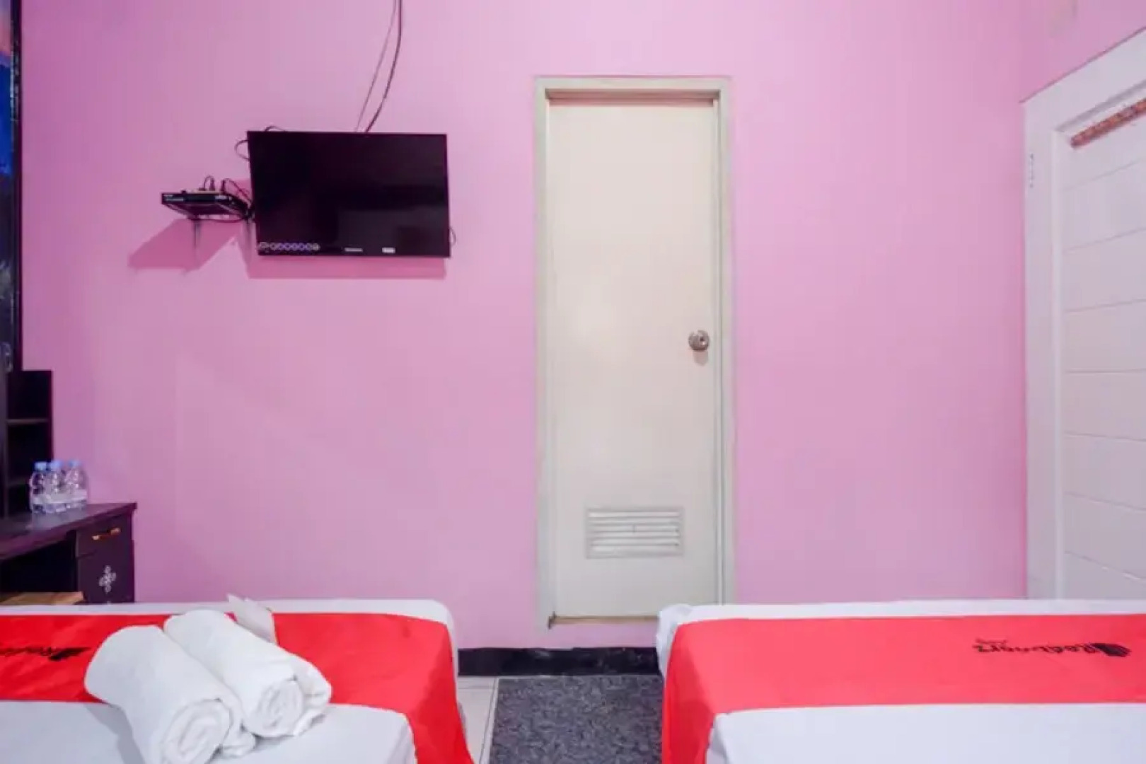 RedDoorz Syariah near Telaga Warna Dieng