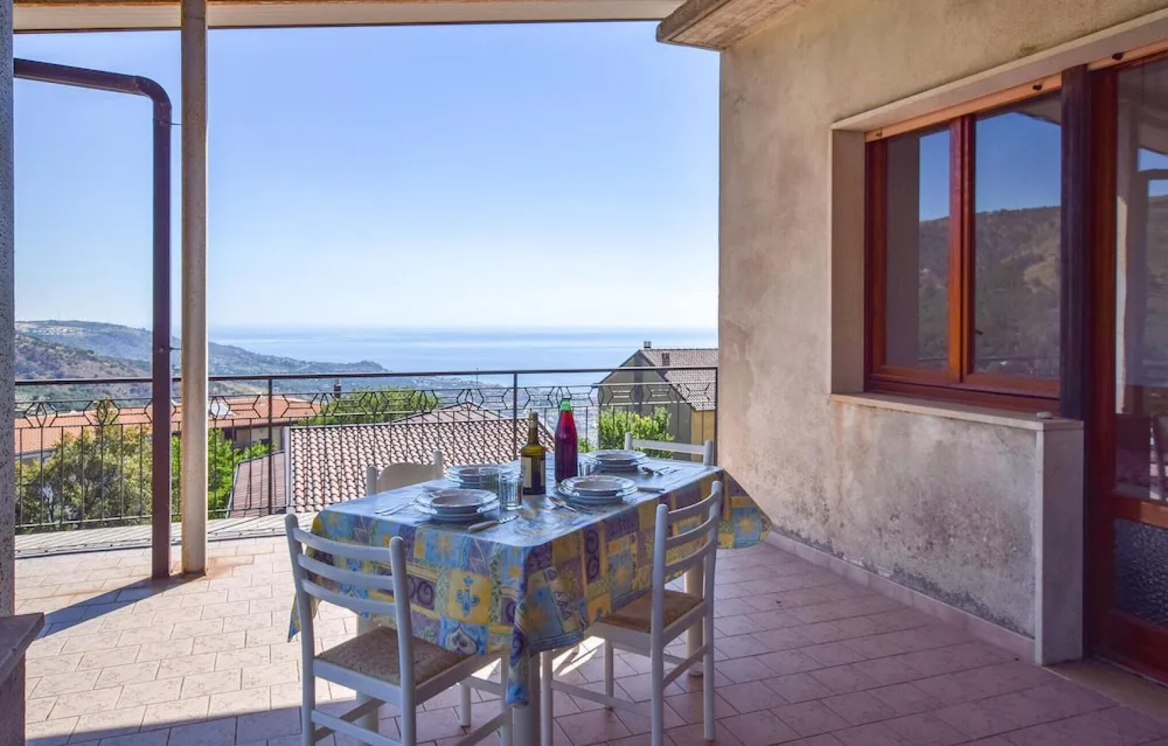 Amazing Apartment in Montepaone With 4 Bedrooms