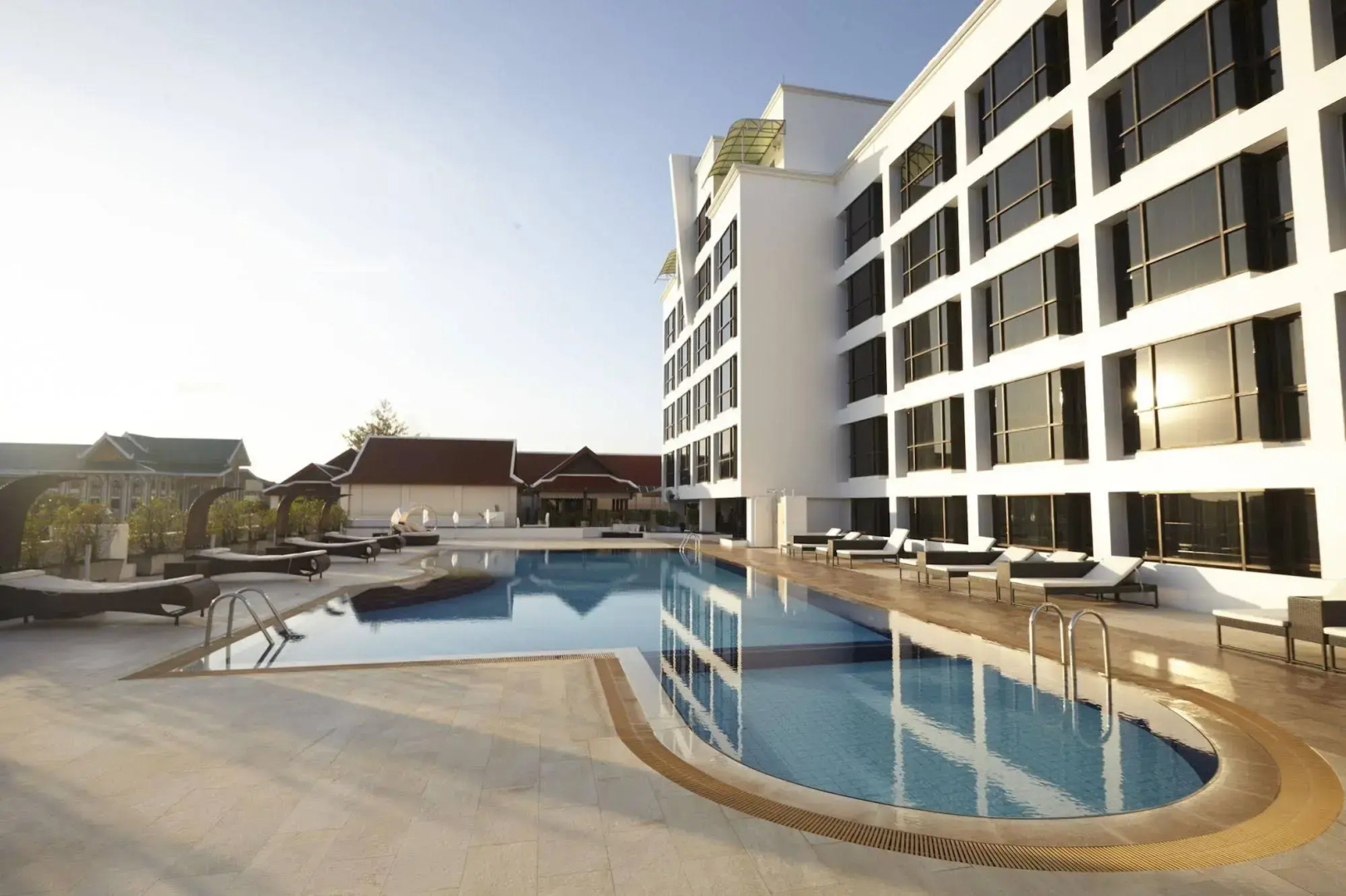 Lao Plaza Hotel