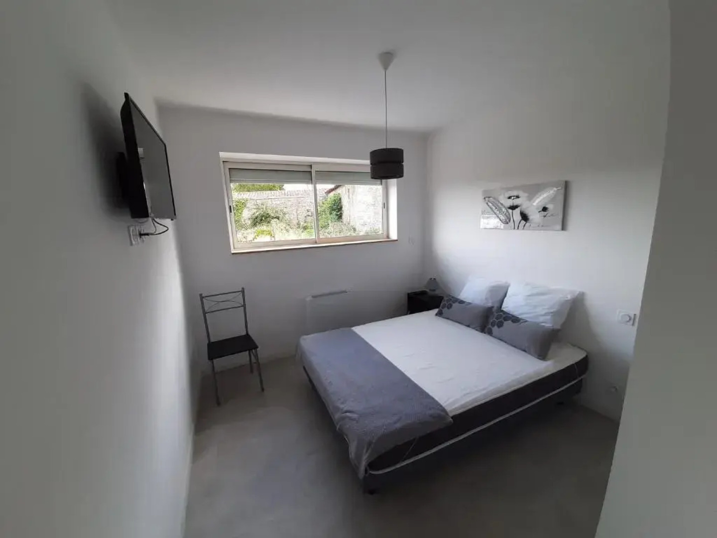 gite des mariés à 7mn du puy du F0U