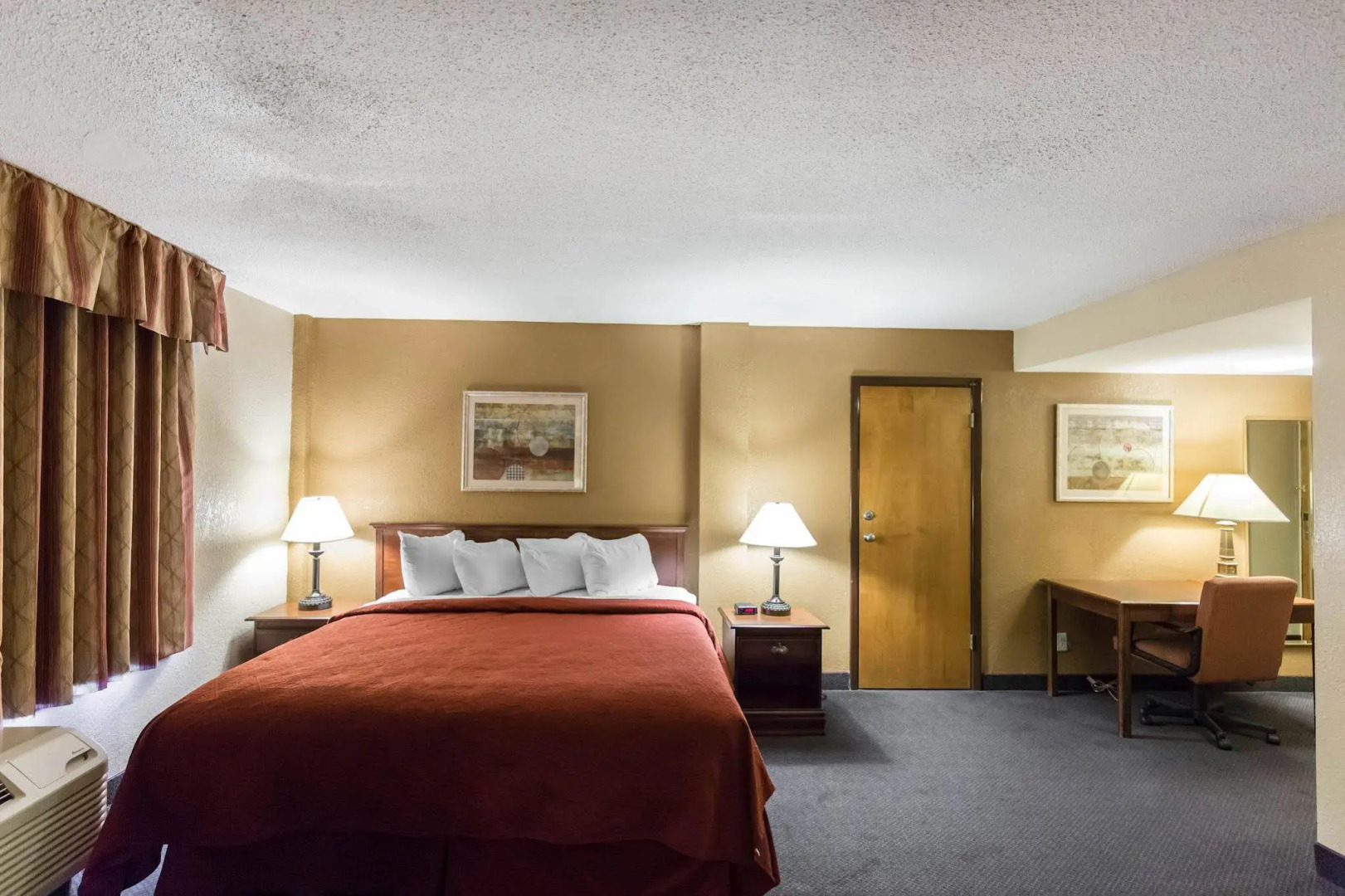 AmericInn by Wyndham Cedar Rapids North