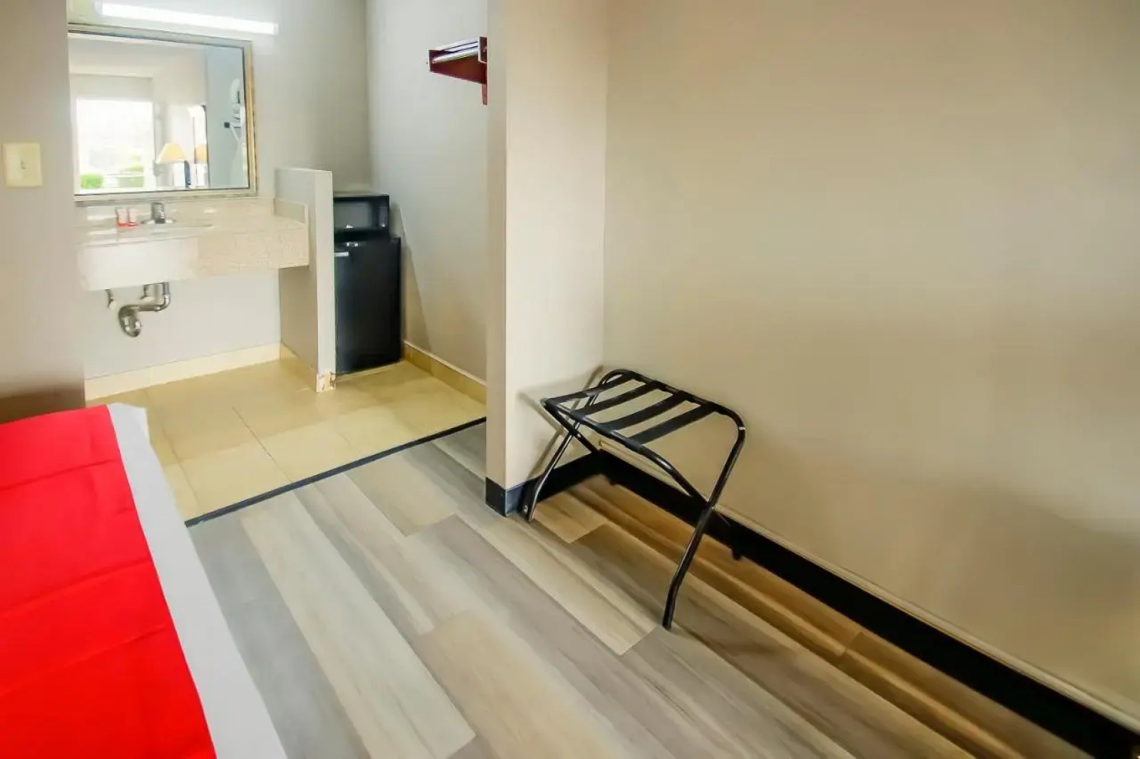 Super 8 Washington/greenville Area