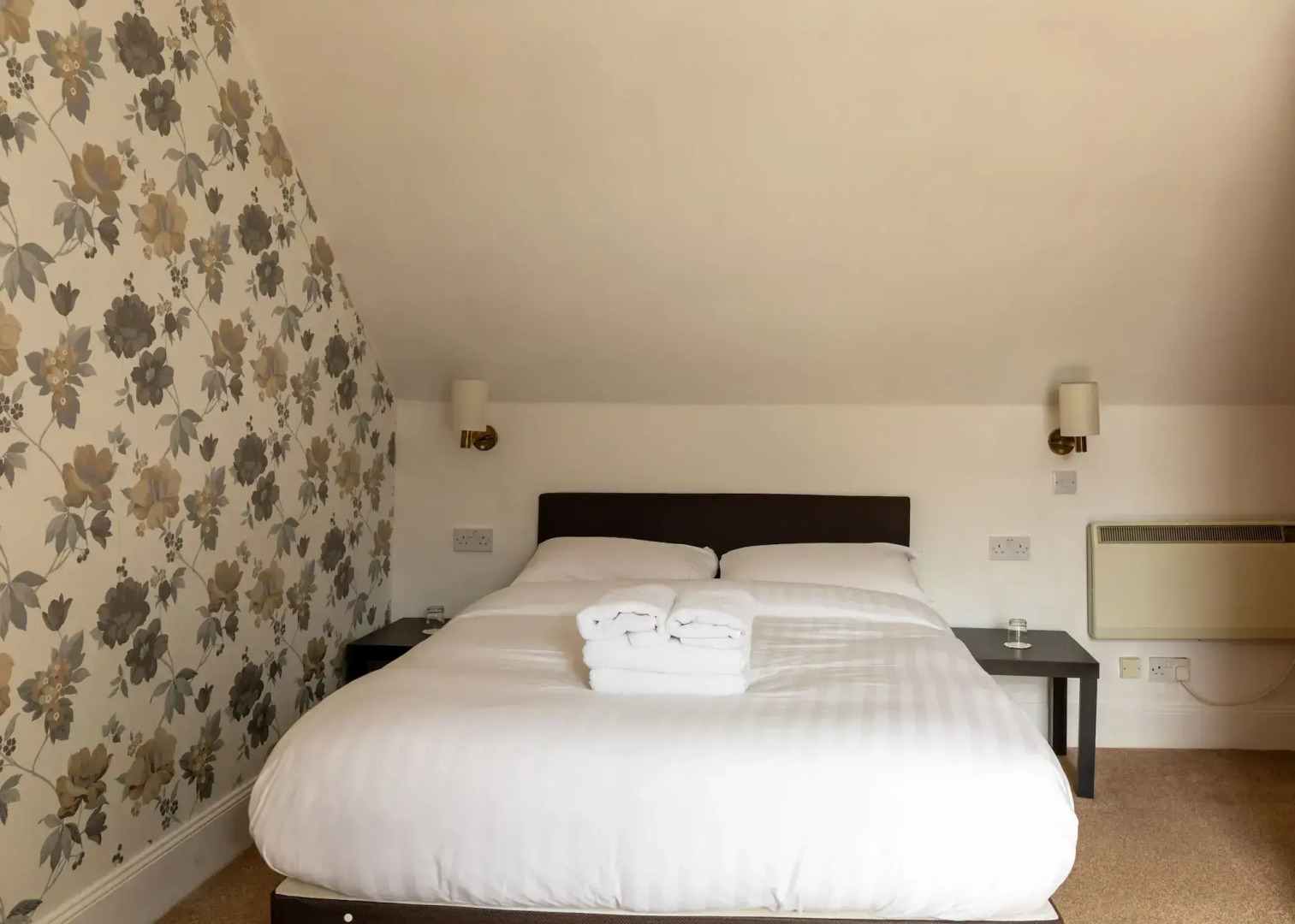 OYO The Lodge On The Loch Onich