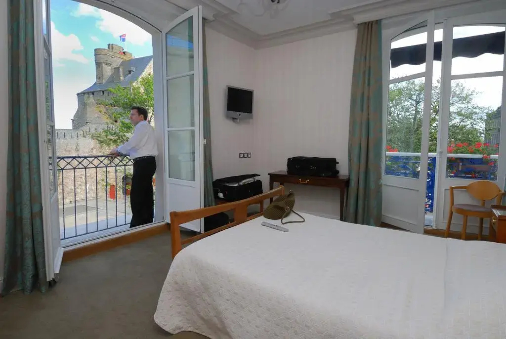 Hôtel France et Chateaubriand