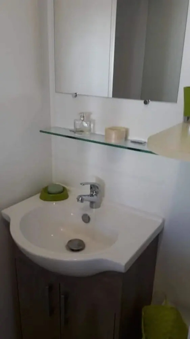 Property With 3 Bedrooms in Les Mathes, With Furnished Garden - 2 km F