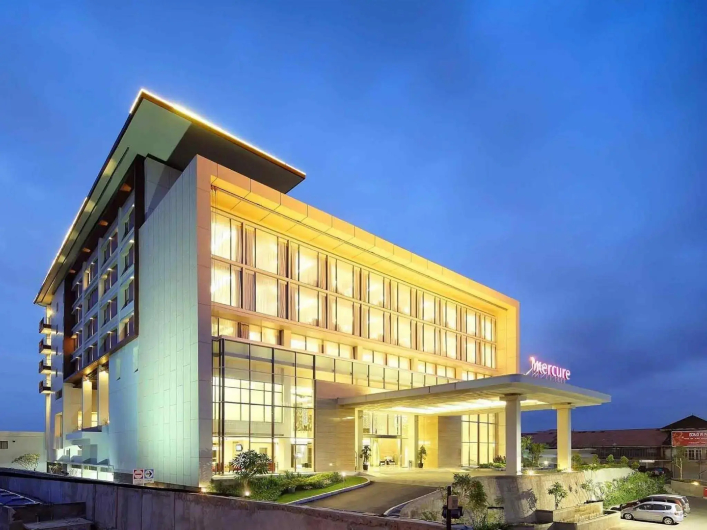 Mercure Padang