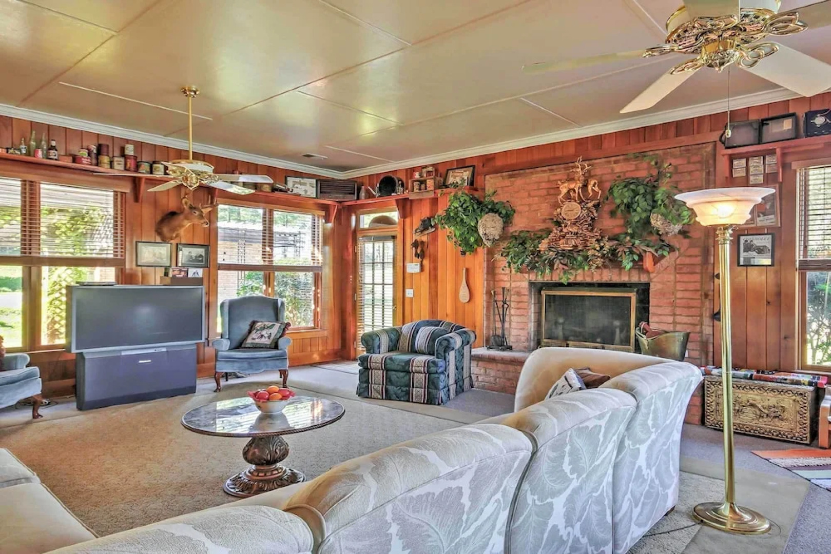 'cottage by the Pond' on Gorgeous Expansive Estate