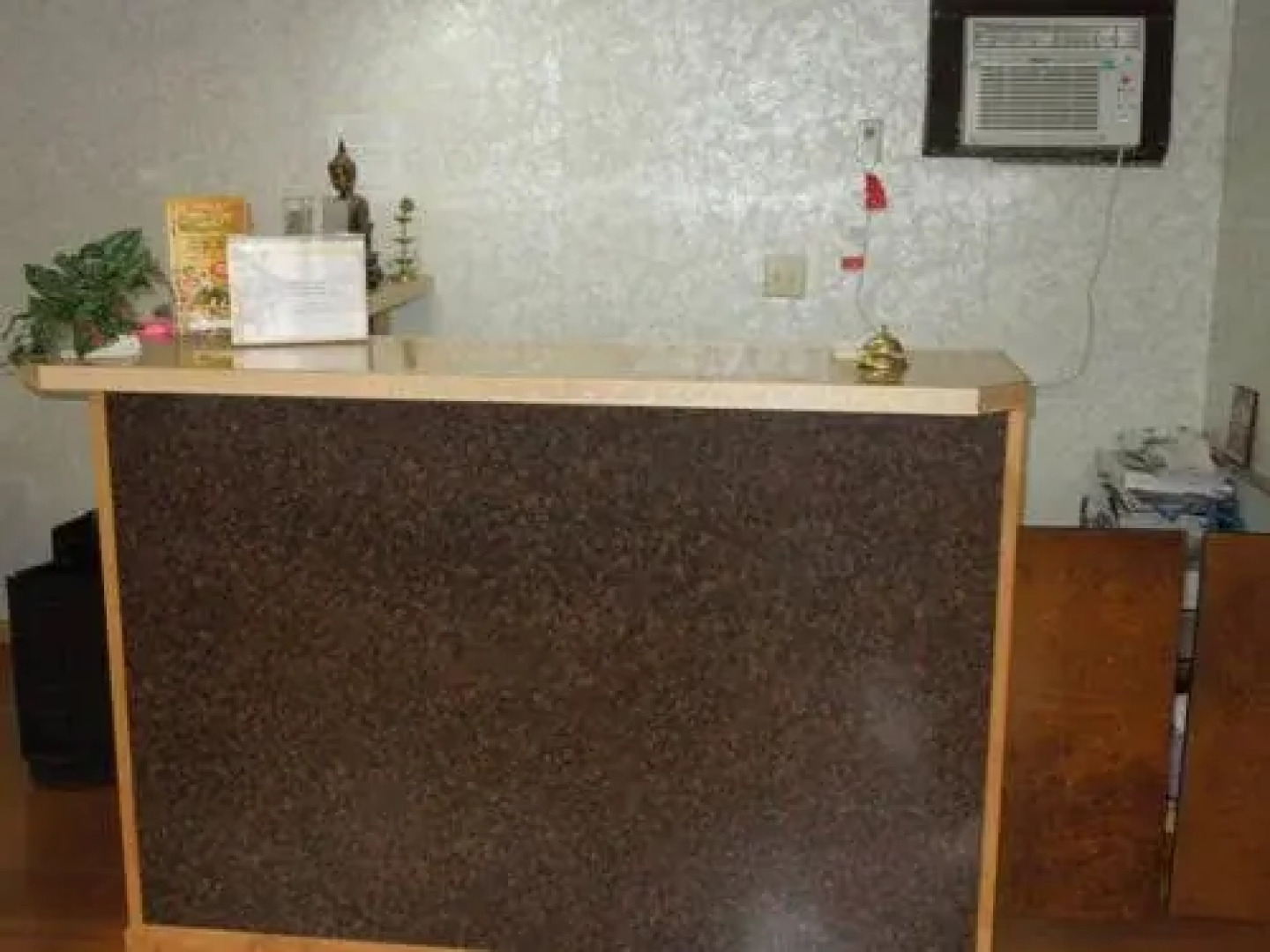 Cherry Lane Motor Inn