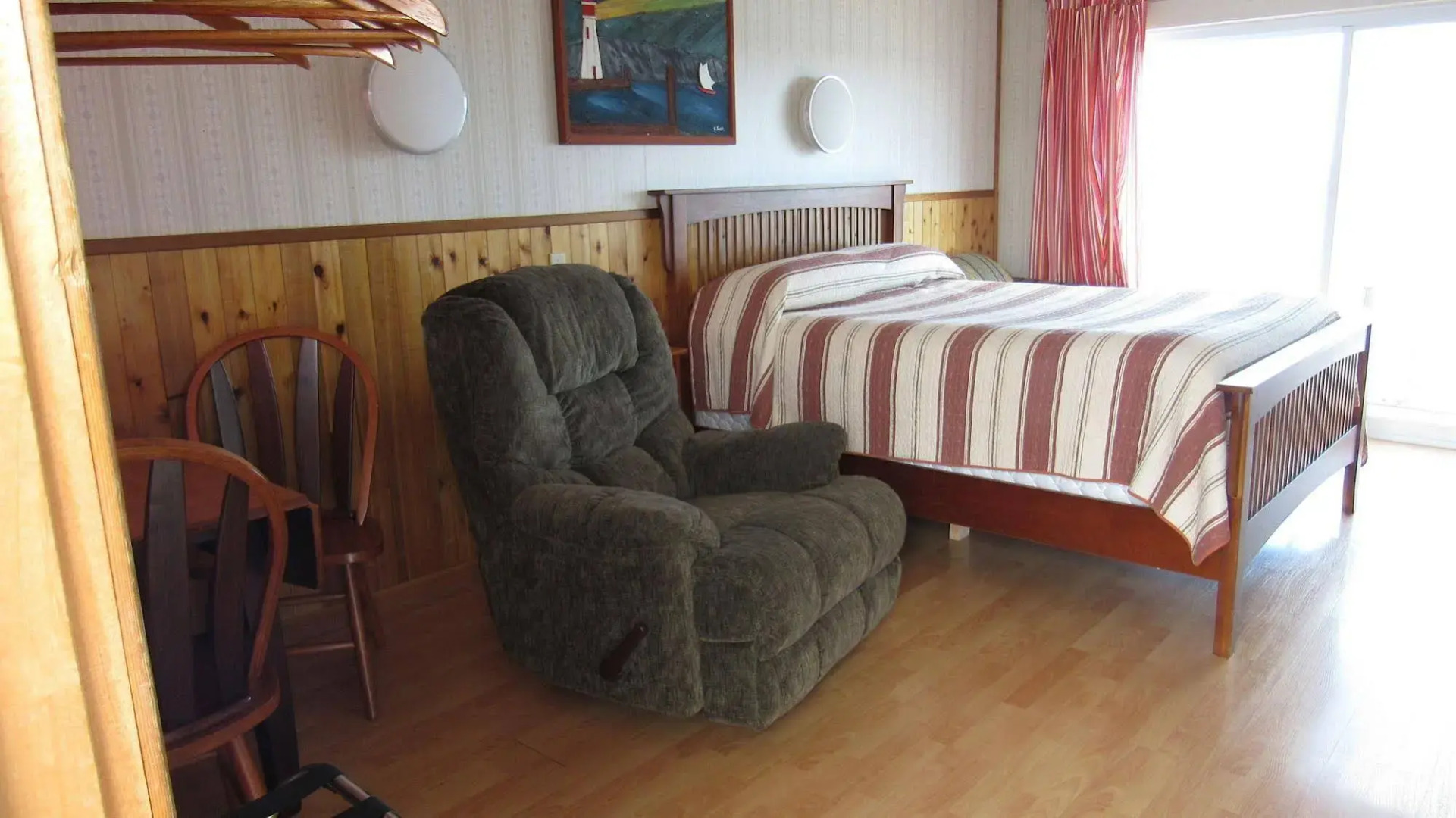 Clipper Shipp Beach Motel