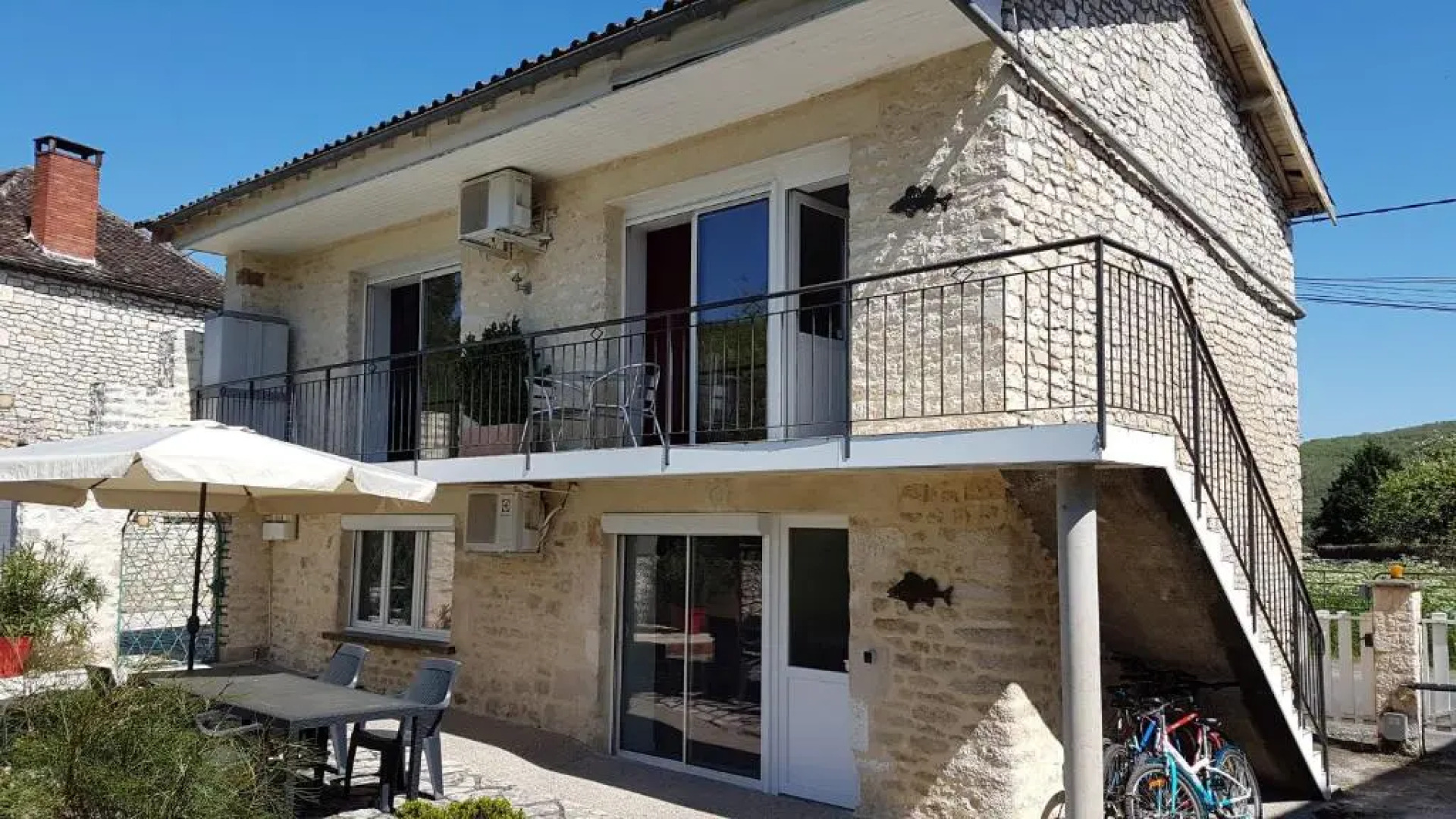 Sandre, Fish And Gites