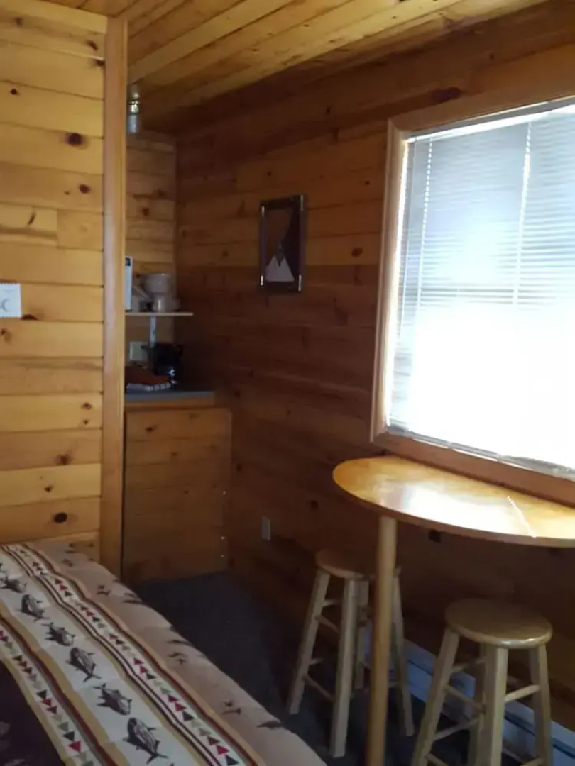 Wild Skies Cabin Rentals in Craig