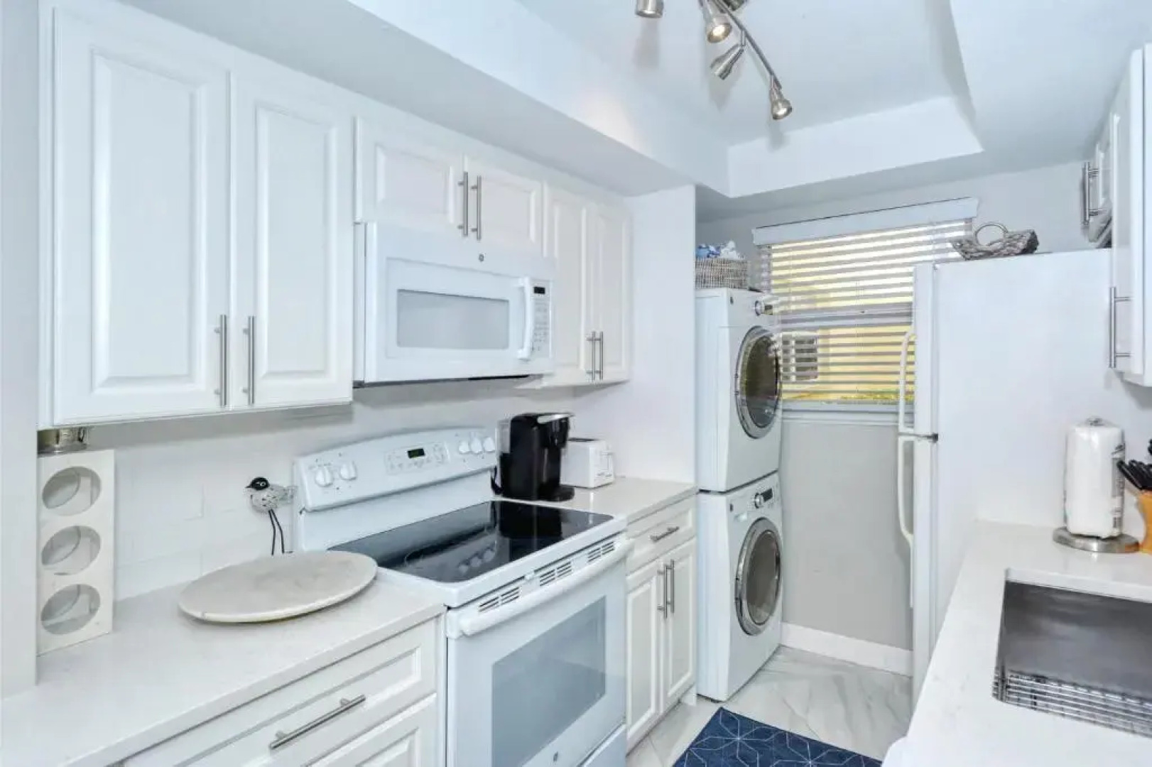 LaPlaya 108B Dream views of the Gulf from your private balcony or screened lanai just steps from the beach