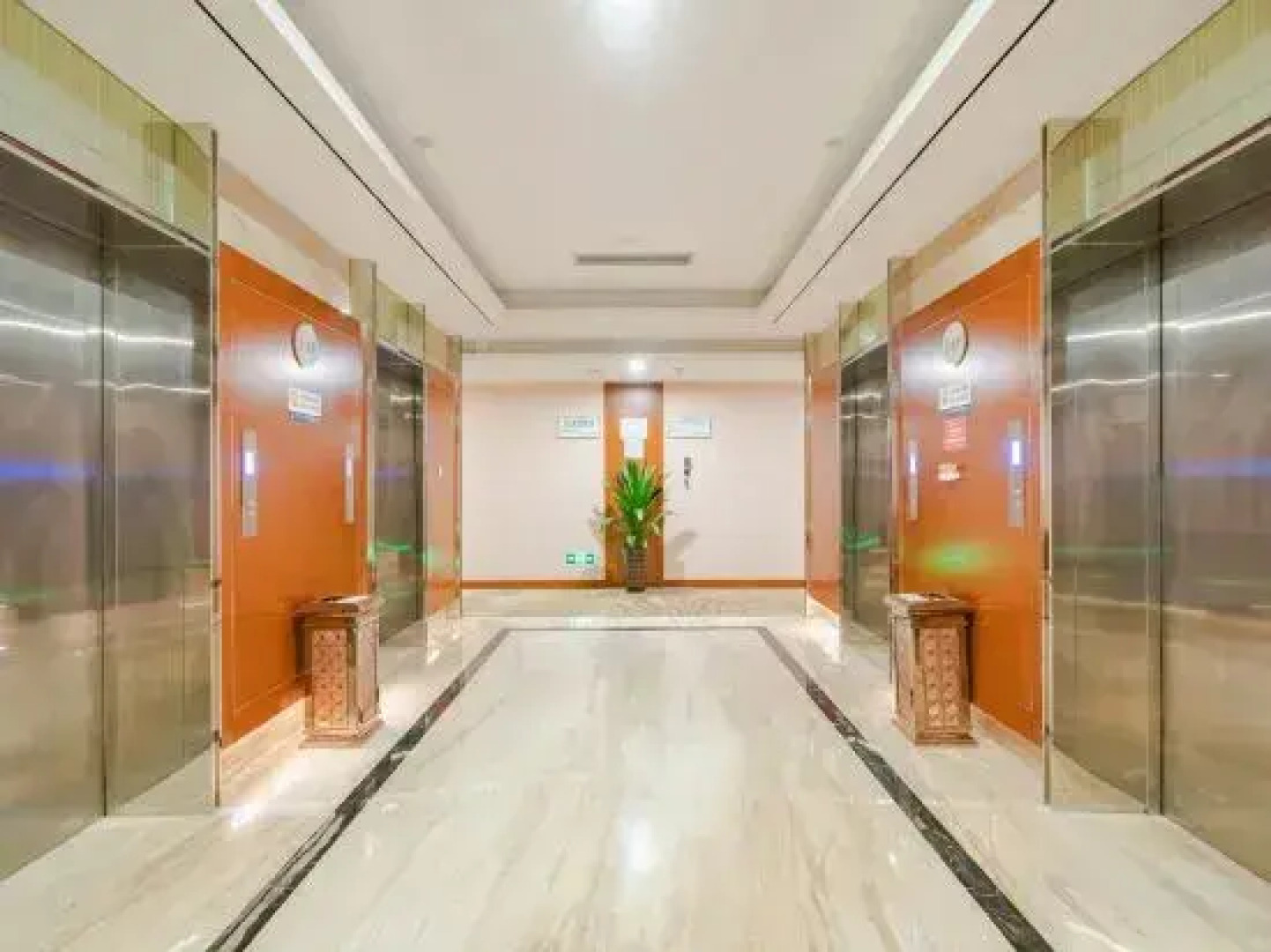 Minjiang Ruibang Hotel