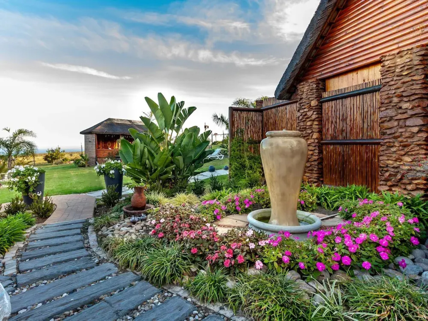 The Owls Inn Country Villa's