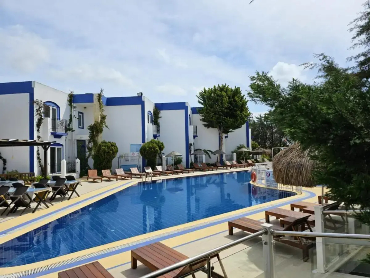 Serpina Hotel - Adults Only