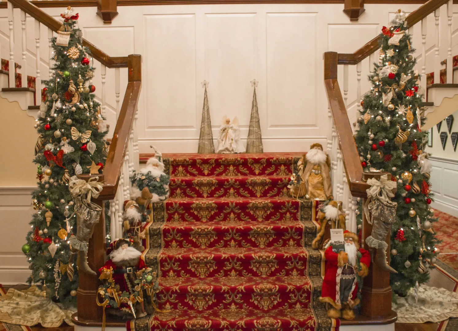 Riverbend Inn and Vineyard