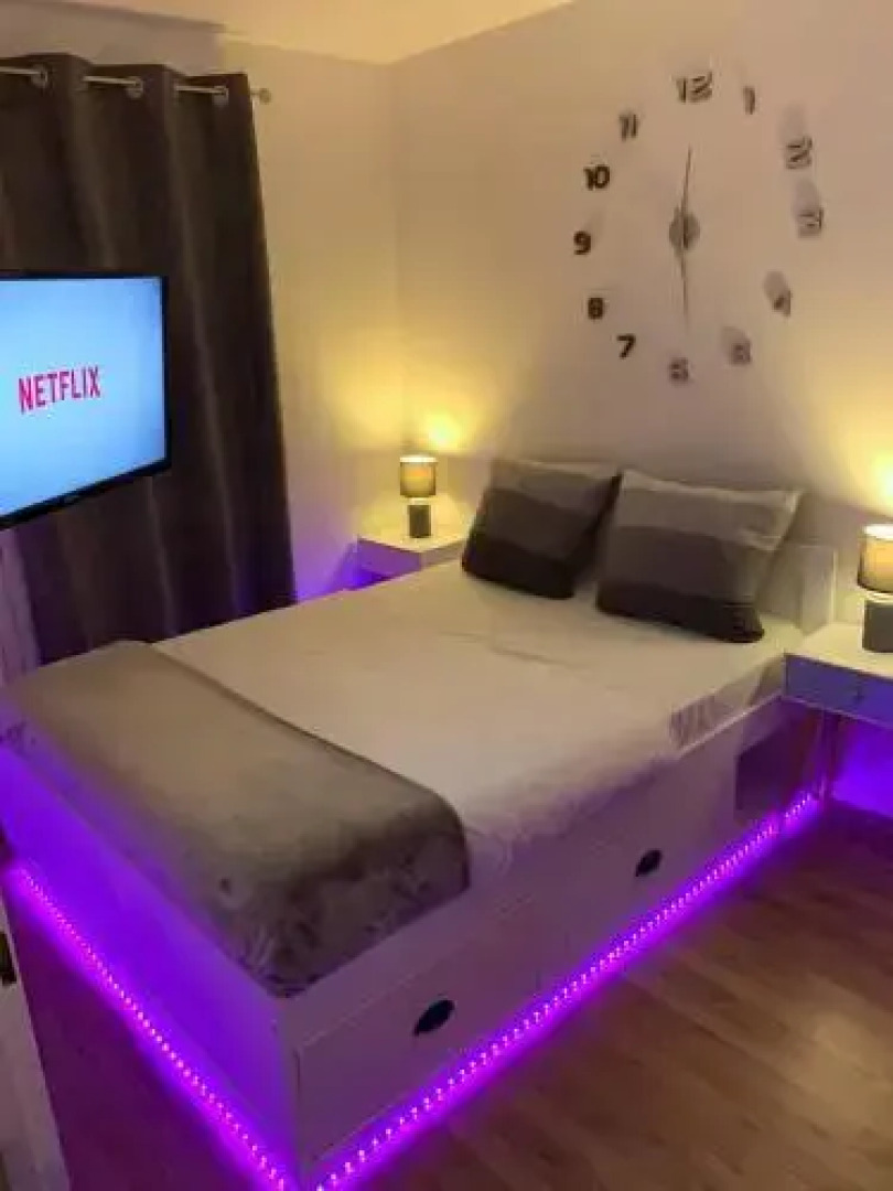 Joli F2 Avec Jardin PrãˆS De Disneyland