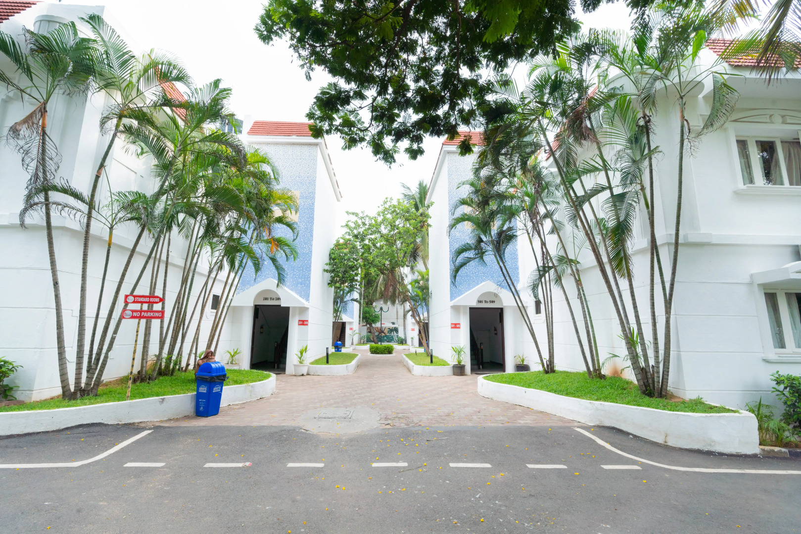 Shelter Beach Resort