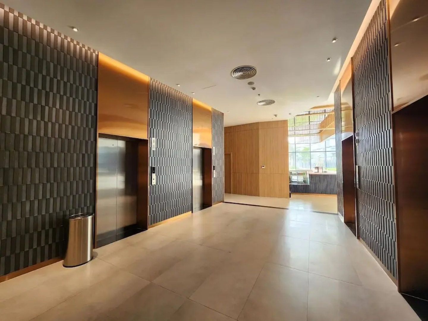 JOY Seaview Apartment in Cam Ranh Nha Trang