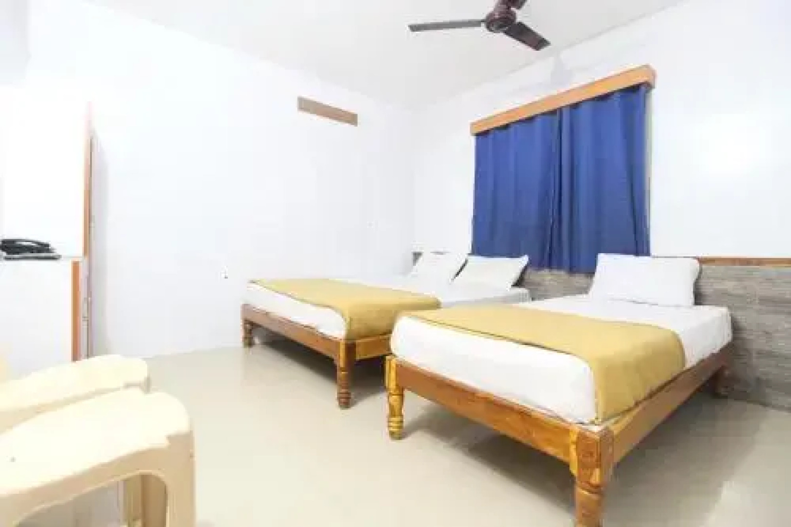 OYO 61145 J.K.S. Deluxe Lodge