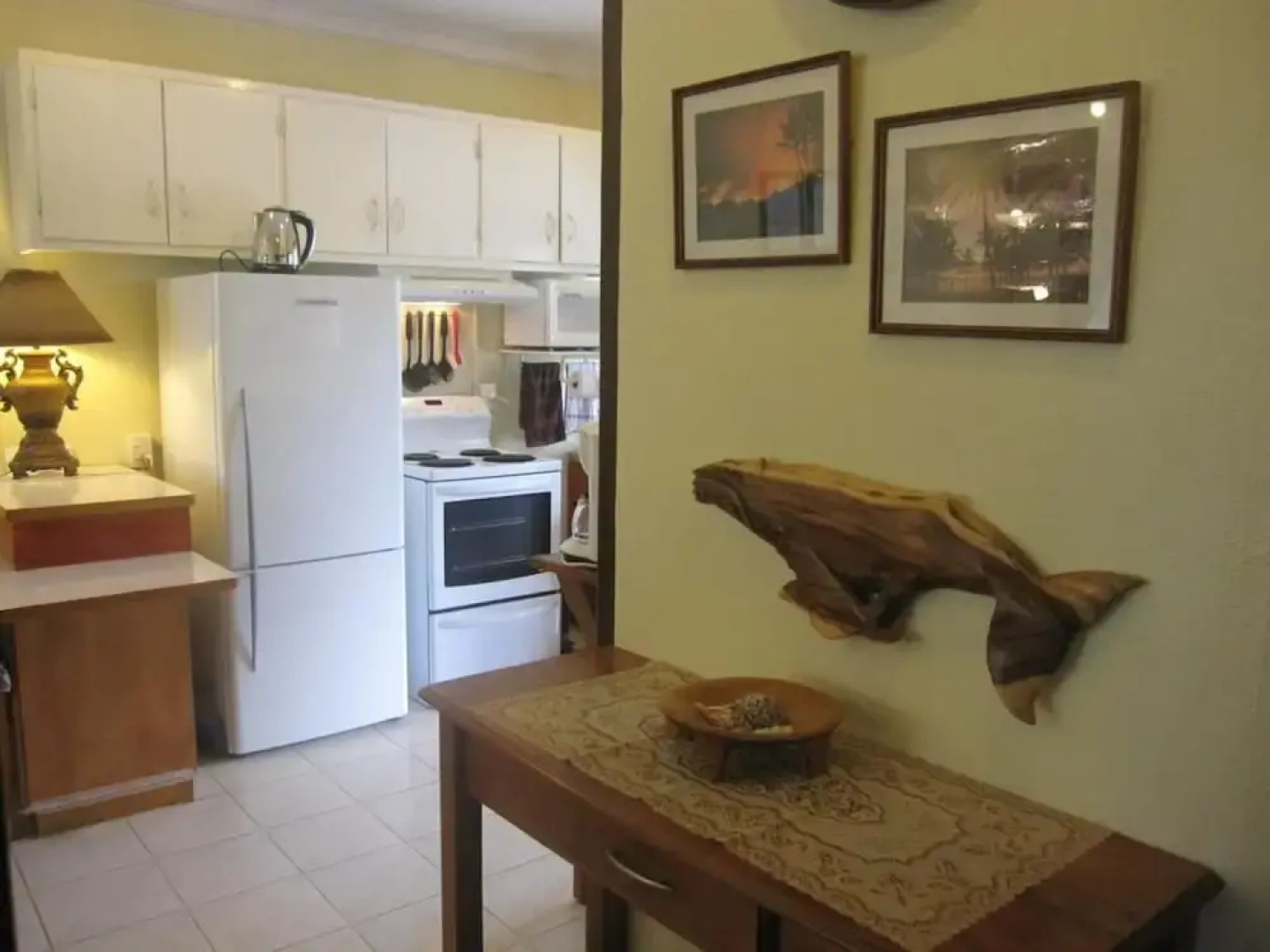 Captain Cook Apartments