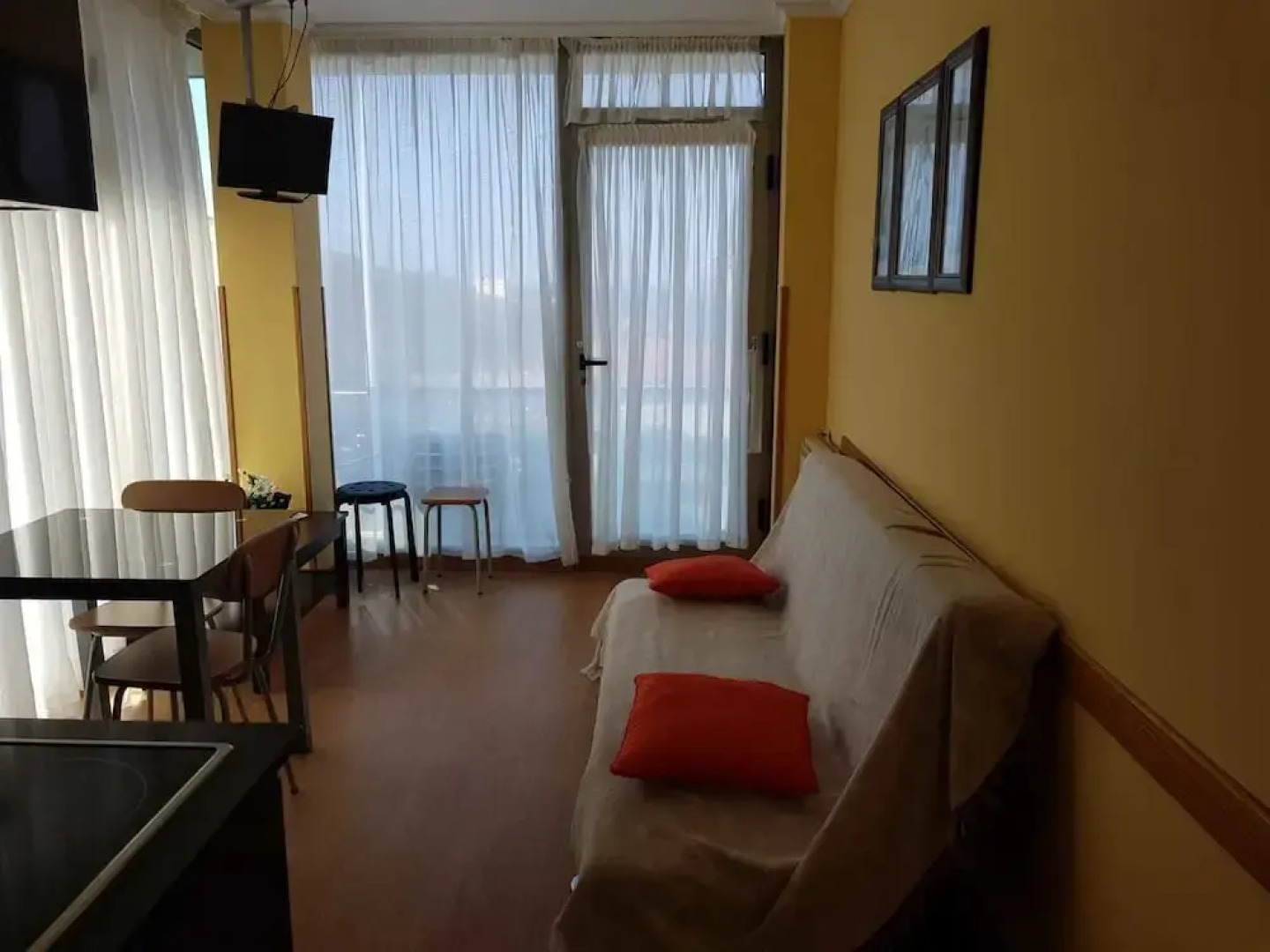 Apartamentos Maradentro